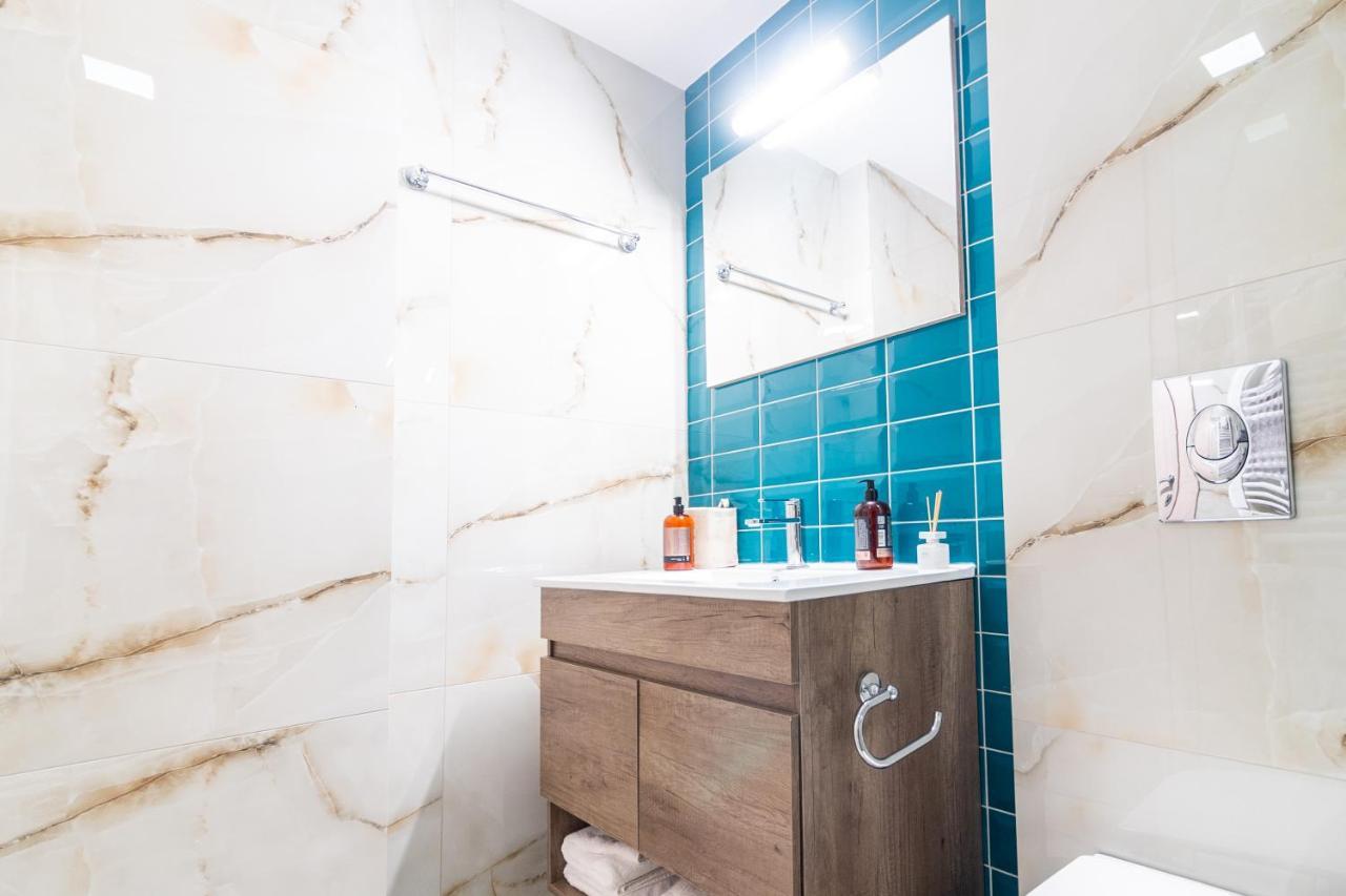 Appartamento Retropolitan Living Patras Esterno foto