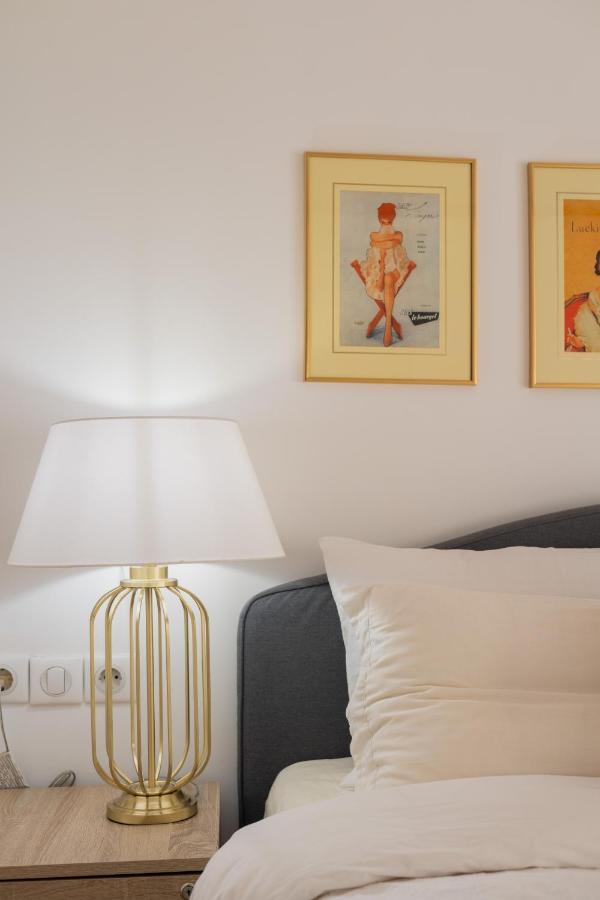 Appartamento Retropolitan Living Patras Esterno foto