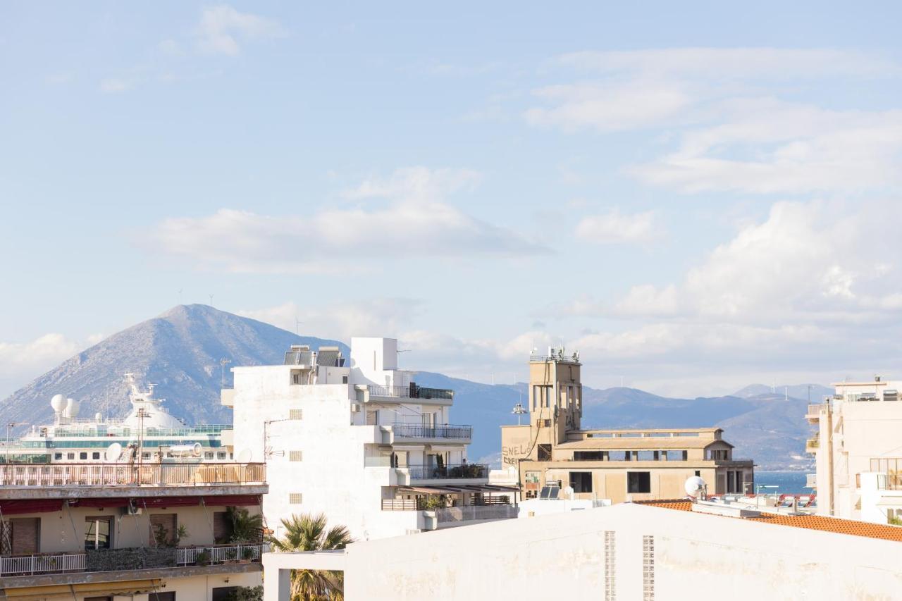 Appartamento Retropolitan Living Patras Esterno foto