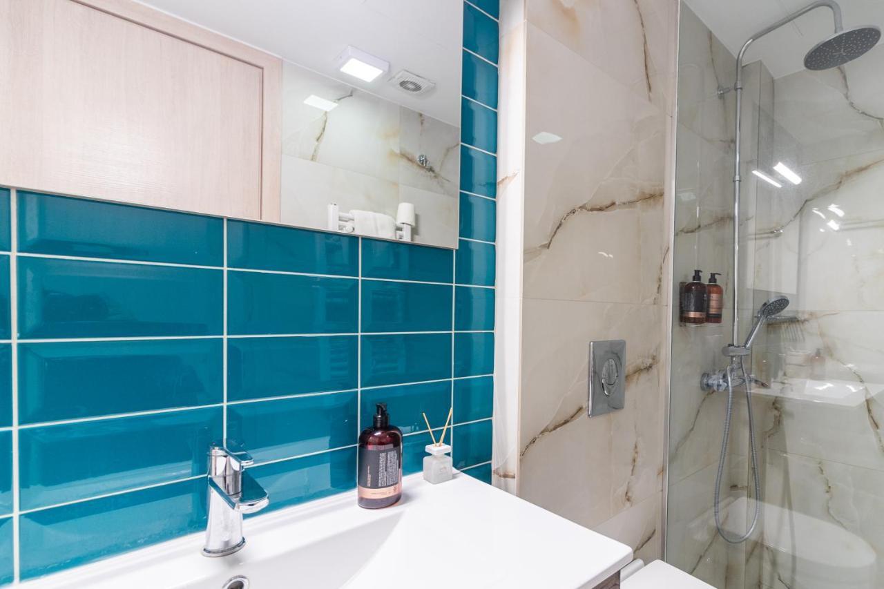 Appartamento Retropolitan Living Patras Esterno foto